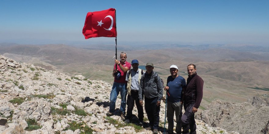 Dağcılar Geyik Dağı'na tırmandı