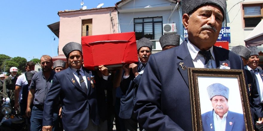 Kıbrıs gazisi son yolculuğuna uğurlandı