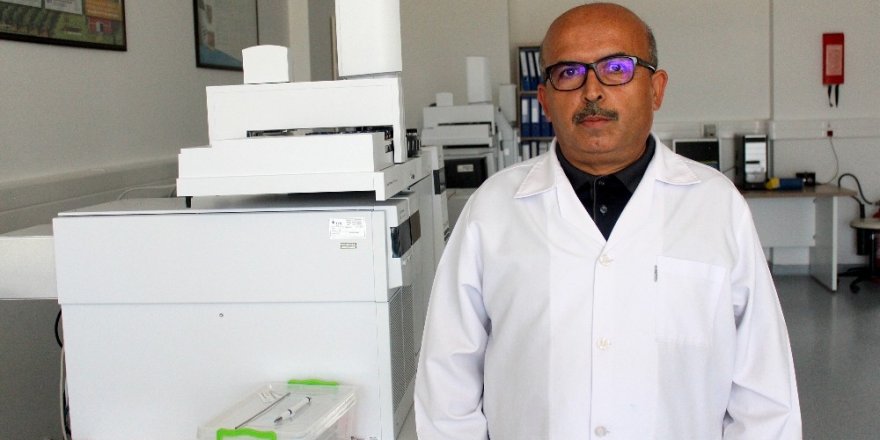 Kimya Bölümü Başkanı uyardı: “Evde üretilen alkolü tüketmenin sonu ölüm”