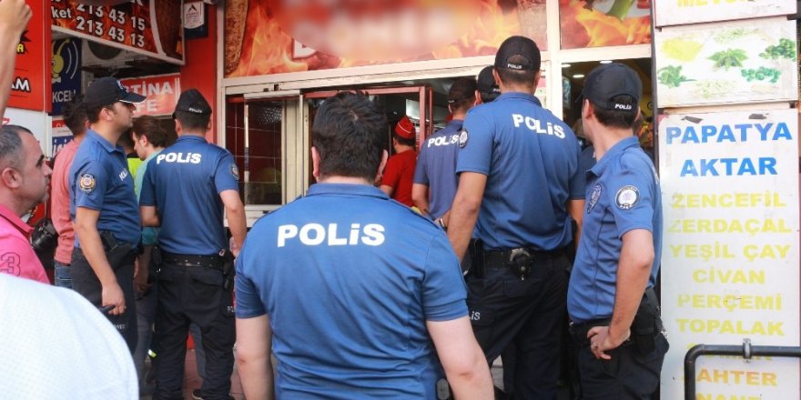 Esnaflar arasında kavga