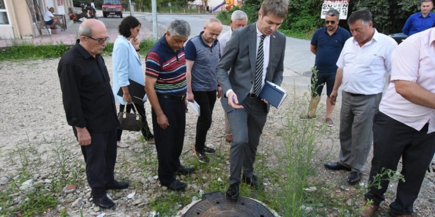 Başkan yardımcıları sahaya indi