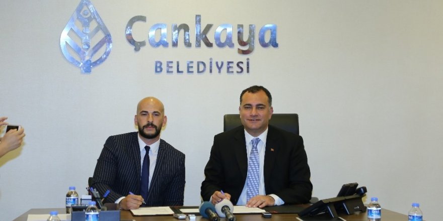 Gençlere dil okullarında yüzde 60 indirim