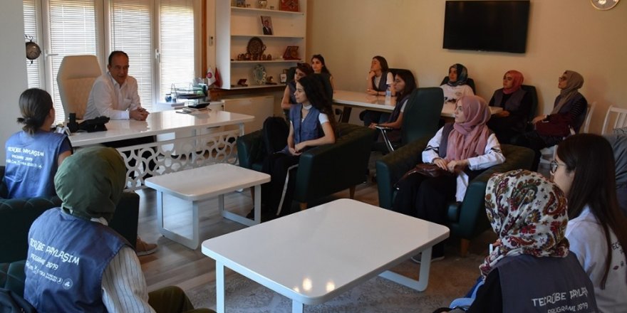 Mimarlık öğrencileri TİKA tarafından restore edilen eserleri inceledi