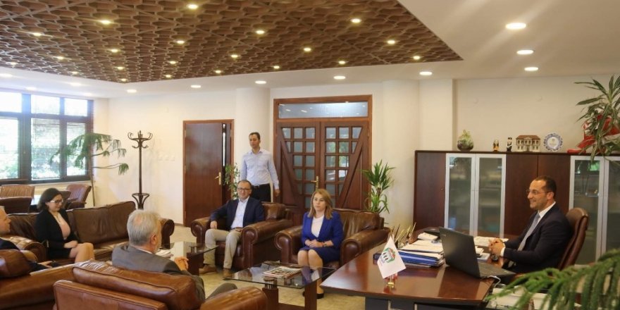 Moldova heyetinden başkan Ekim’e ziyaret
