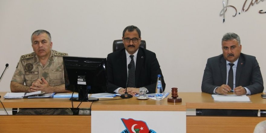 Giresun Valisi Sarıfakıoğulları’ndan fındık hasadı öncesi uyarı..