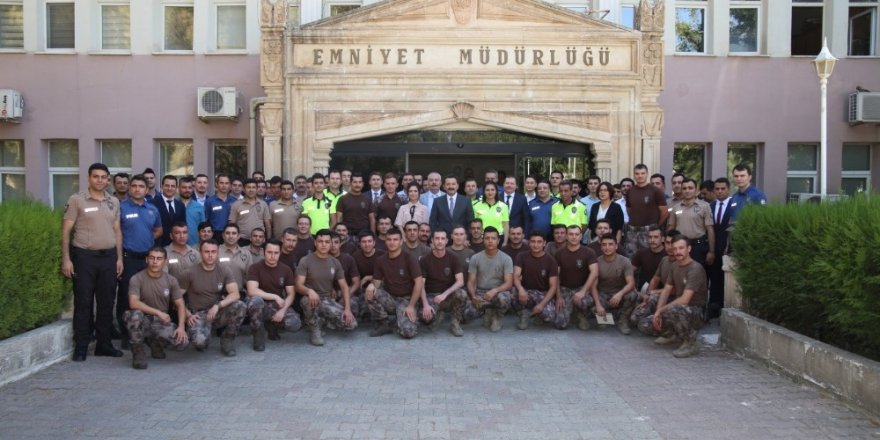 Mardin’de polislerin mutlu günü