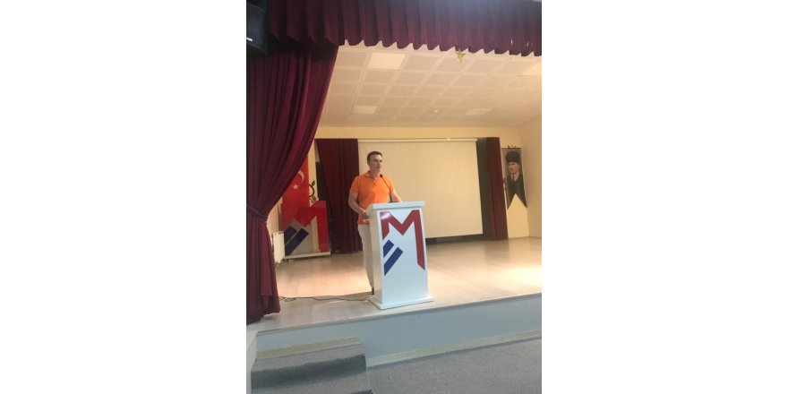 Mercan Koleji başarılı öğrencilerini ödüllendiriyor