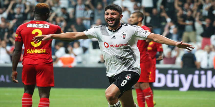 Beşiktaş evinde çok farklı!