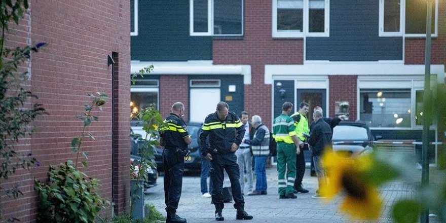 Hollanda'da silahlı saldırı: 3 ölü, 1 yaralı