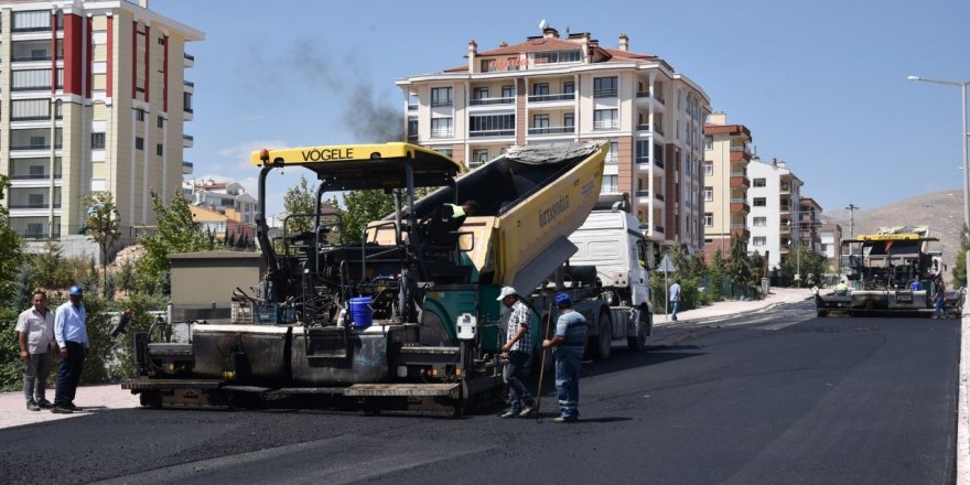 Elmalı Hamdi Hoca Caddesi yenilendi
