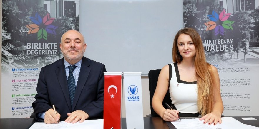 İzmirli iç mimarlara mesleki gelişim katkısı