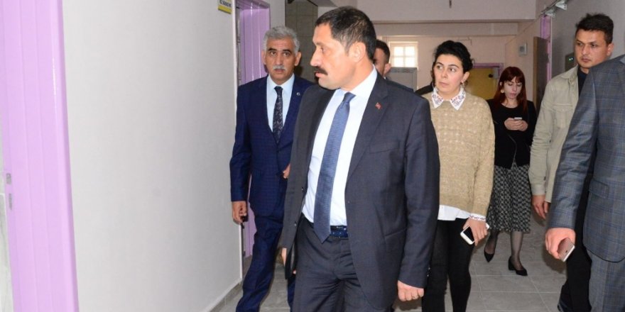 Vali Masatlı, okullarda incelemelerde bulundu
