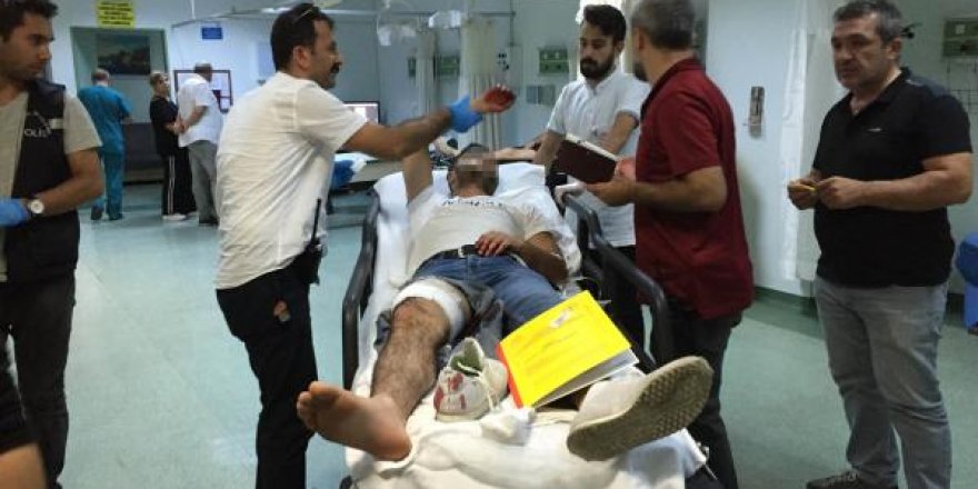 Kız kardeşiyle gördüğü kişileri, tabancayla yaraladı