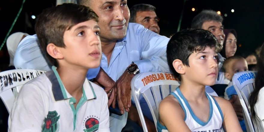 Toroslar Belediyesi bilim şenliğine katılıyor