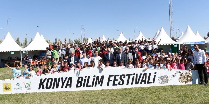 Konya Bilim Festivali Bilim Meraklıları İçin Kapılarını Açtı