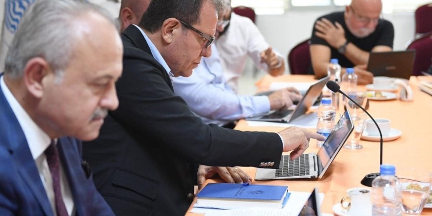 Başkan Seçer ’kodlama etkinliği’ne katıldı