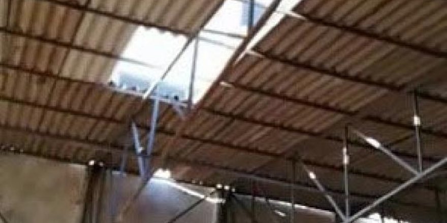 İş yerinin çatısını tamir etmek isteyen bekçi, düşerek öldü
