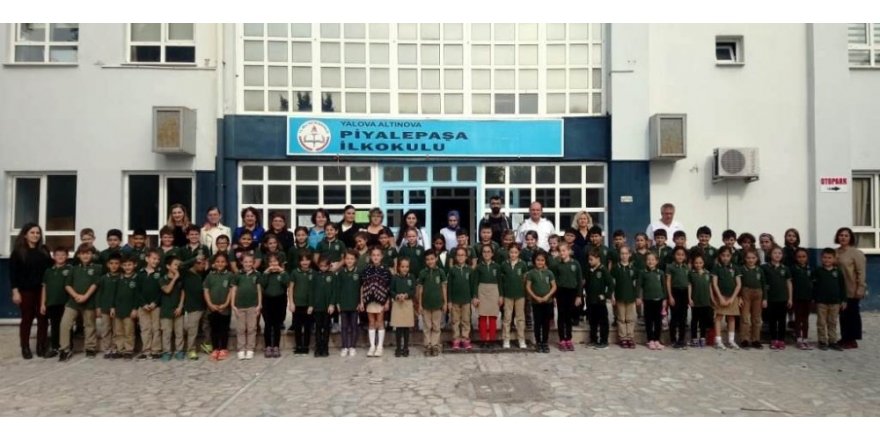 Minik öğrencilere meslekler anlatıldı