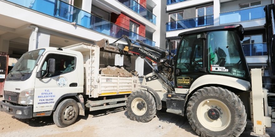 Efeler’de yeni sokak çalışmaları