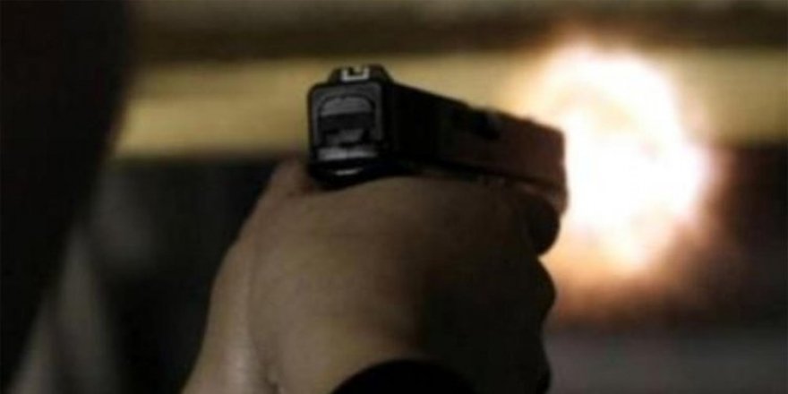 Karşı komşusunun silahlı saldırısında yaşamını yitirdi