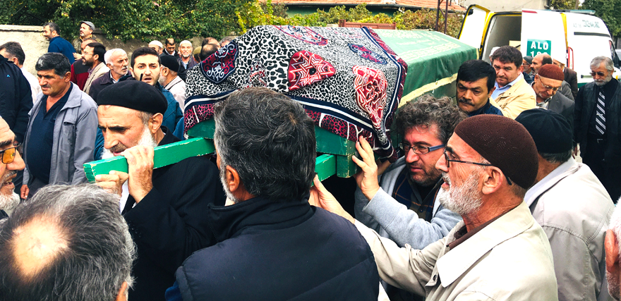Ahmet Ergan'ın kayınvalidesi defnedildi