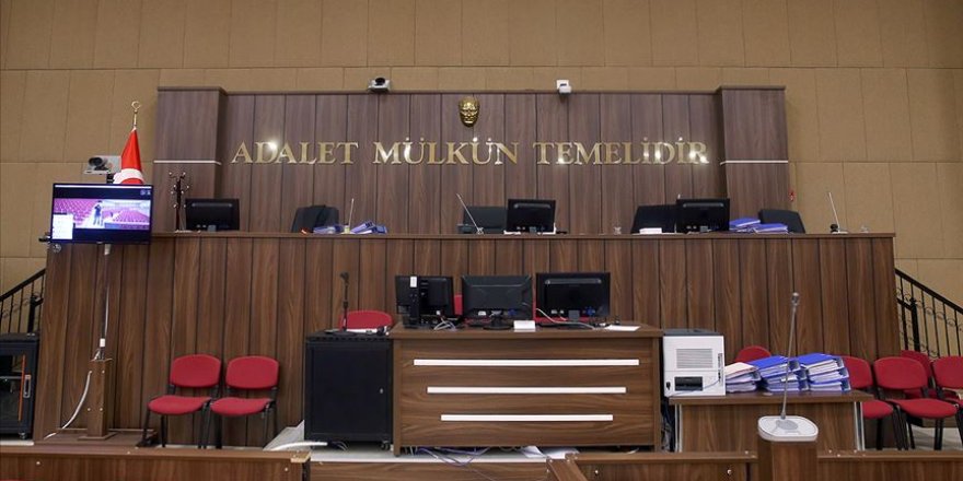 Eski HSYK üyesi Berberoğlu'na FETÖ üyeliğinden 12 yıl 9 ay 27 gün hapis