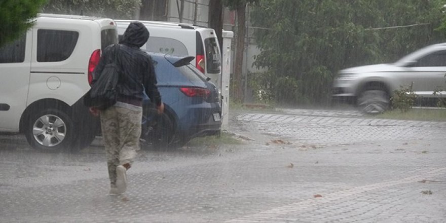 Marmara Bölgesi'nde kuvvetli yağış uyarısı