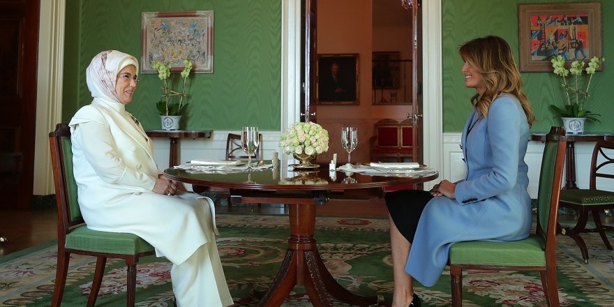 Emine Erdoğan, Melania Trump ile bir araya geldi