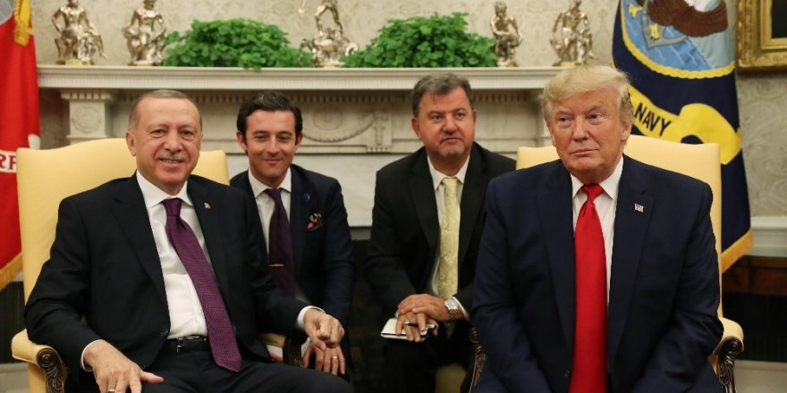 Trump, “Dört milyon mülteci var Türkiye’de. Avrupa Birliği, daha fazla sorumluluk almalı”