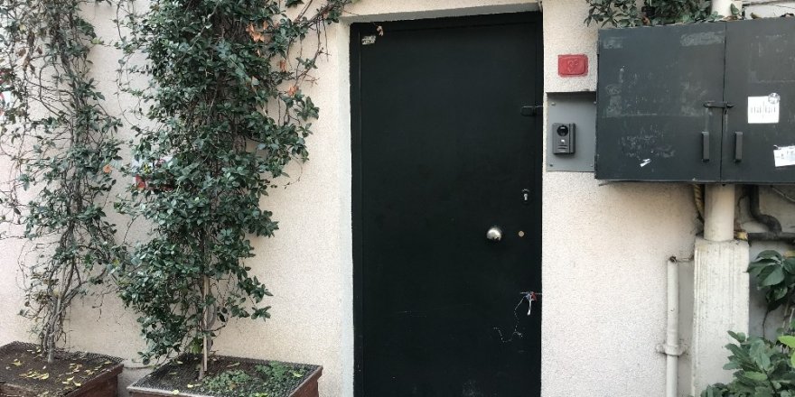 İngiliz ajanın evinin önündeki Suriyeli mendilci kayıplara karıştı