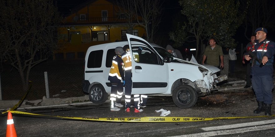 Şarampole devrilen aracın sürücüsü hayatını kaybetti