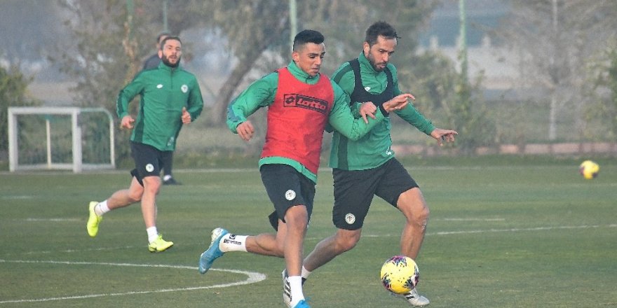 Konyaspor, Beşiktaş maçı hazırlıklarına yeniden başladı