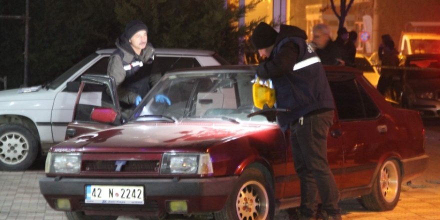 Alkol aldığı arkadaşının boğazını keserek öldürdü
