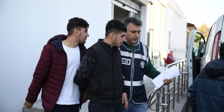 Dizi oyuncaları ciğercide şişle saldırdı