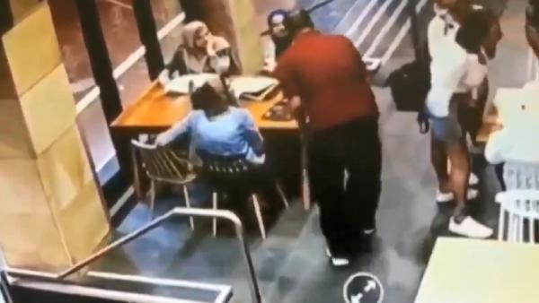 Avustralya’da başörtülü hamile kadın darbedildi