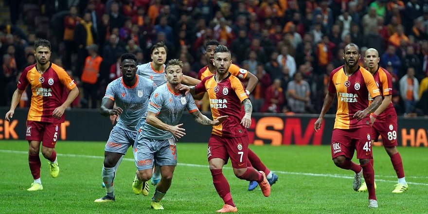 Başakşehir yenilmezliğini 10 maça çıkardı