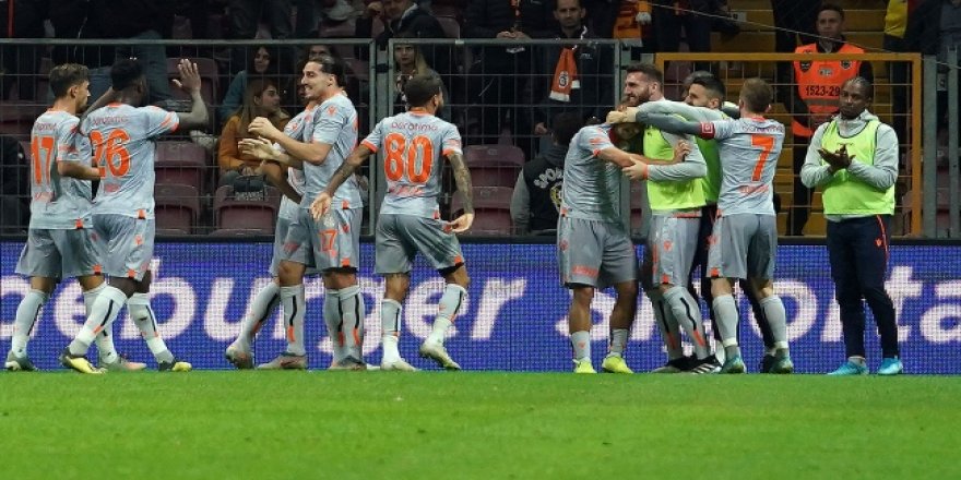 Medipol Başakşehir ligde maç fazlasıyla lider