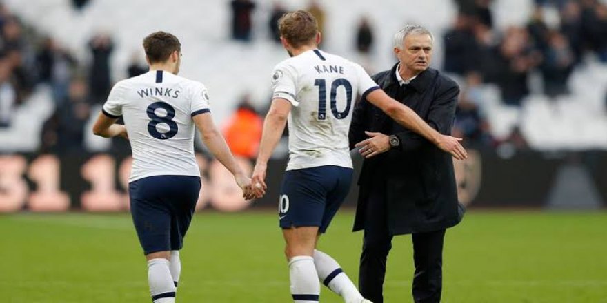 Mourinho'nun ilk maçında Tottenham 3 puanı 3 golle aldı