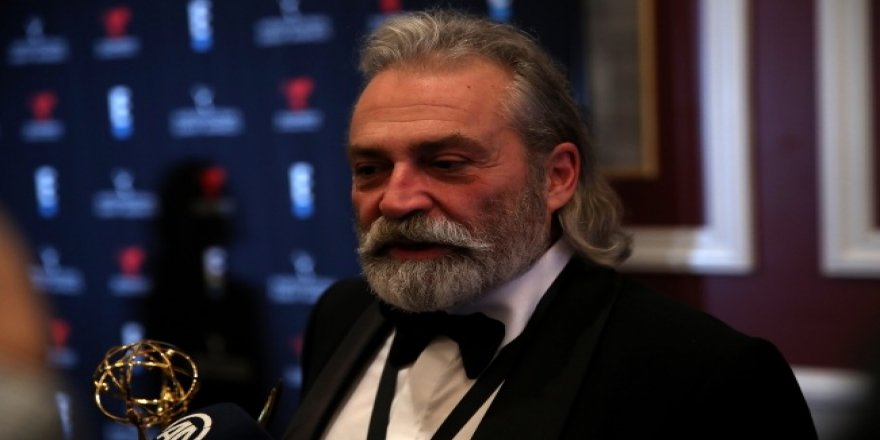 Haluk Bilginer: "Kendimden çok Türkiye'ye bu ödül gittiği için çok mutluyum"