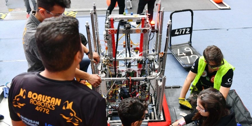 Başkentte “Ankara Off-Season’19 Robot Turnuvası" yapıldı