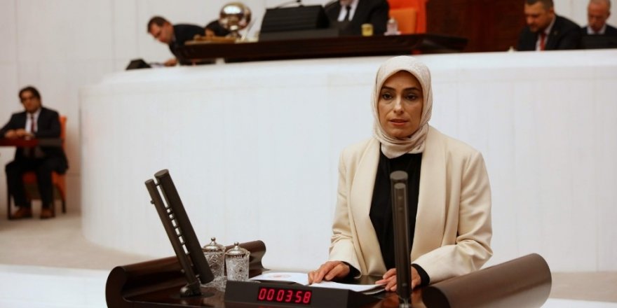 AK Parti iktidarında Meclisteki kadın sayısı arttı