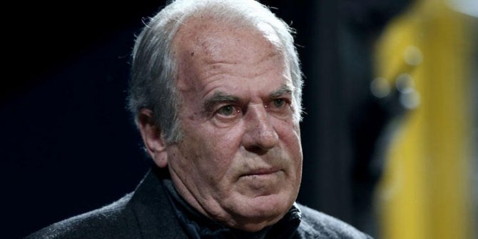 Mustafa Denizli, Tractor Sazi'den karşılıklı anlaşarak ayrıldı