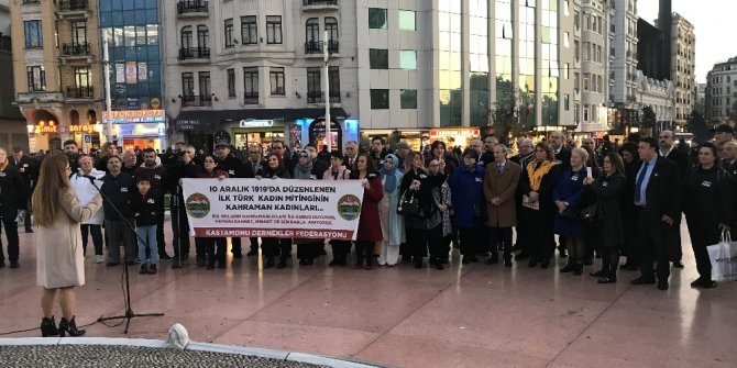 Türk tarihinin ilk kadın mitinginin yüzüncü yılı Taksim’de kutlandı