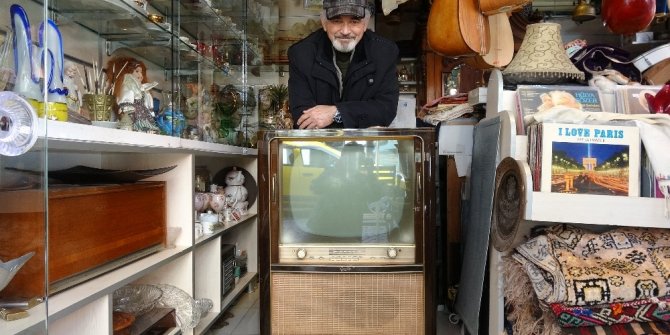 57 yıllık televizyona 10 bin lira değer biçildi