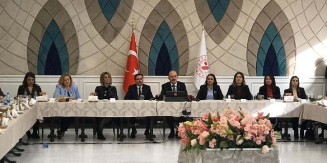 Bakan Soylu: Dağlara mektuplar ve broşürler atıyoruz