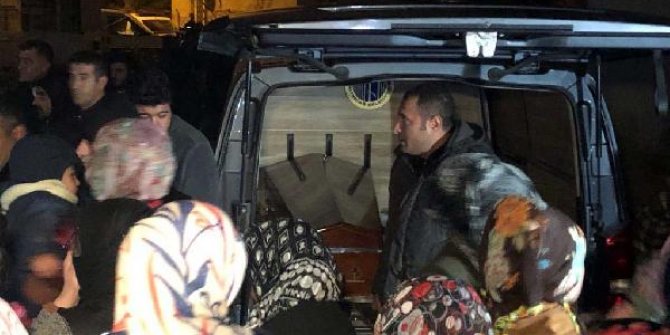 Haber alınamayan hamile anne ile kızı banyoda ölü bulundu