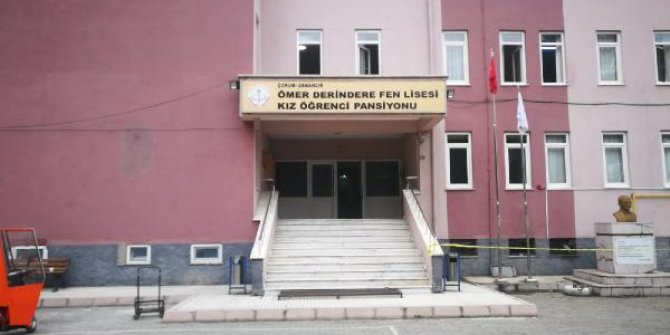 Çorum'da kız öğrenci yurdunda zehirlenme: 105 kişi hastaneye kaldırıldı