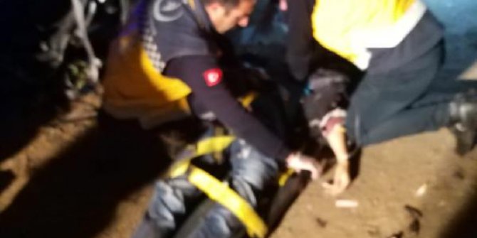 İki otomobil çarpıştı: 4 ölü