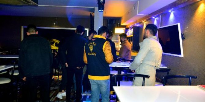 Adana'da asayiş uygulamasında aranan 42 kişi yakalandı