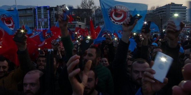 Bursa’da 5 bin metal işçisi eylem yaptı